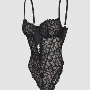 Savage x Fenty Not Sorry Lace Underwire Teddy